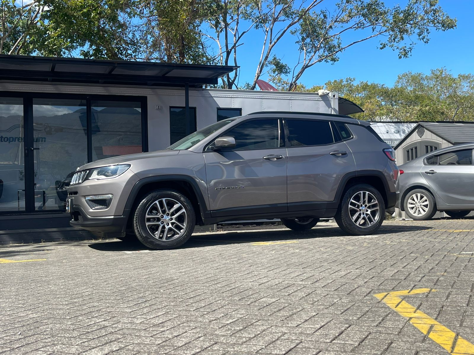 JEEP COMPASS SPORT