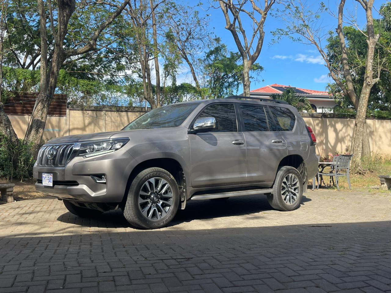 LAND CRUSER PRADO VX