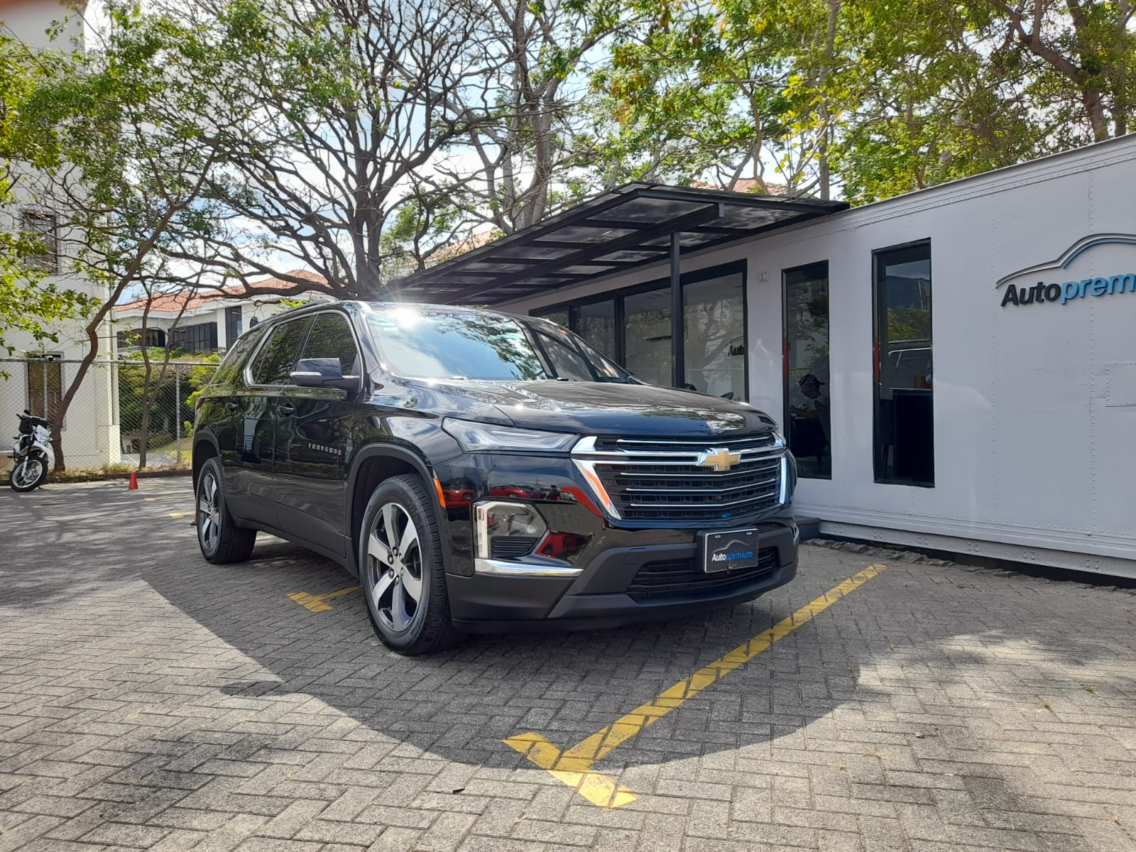 CHEVROLET TRAVERSE LT