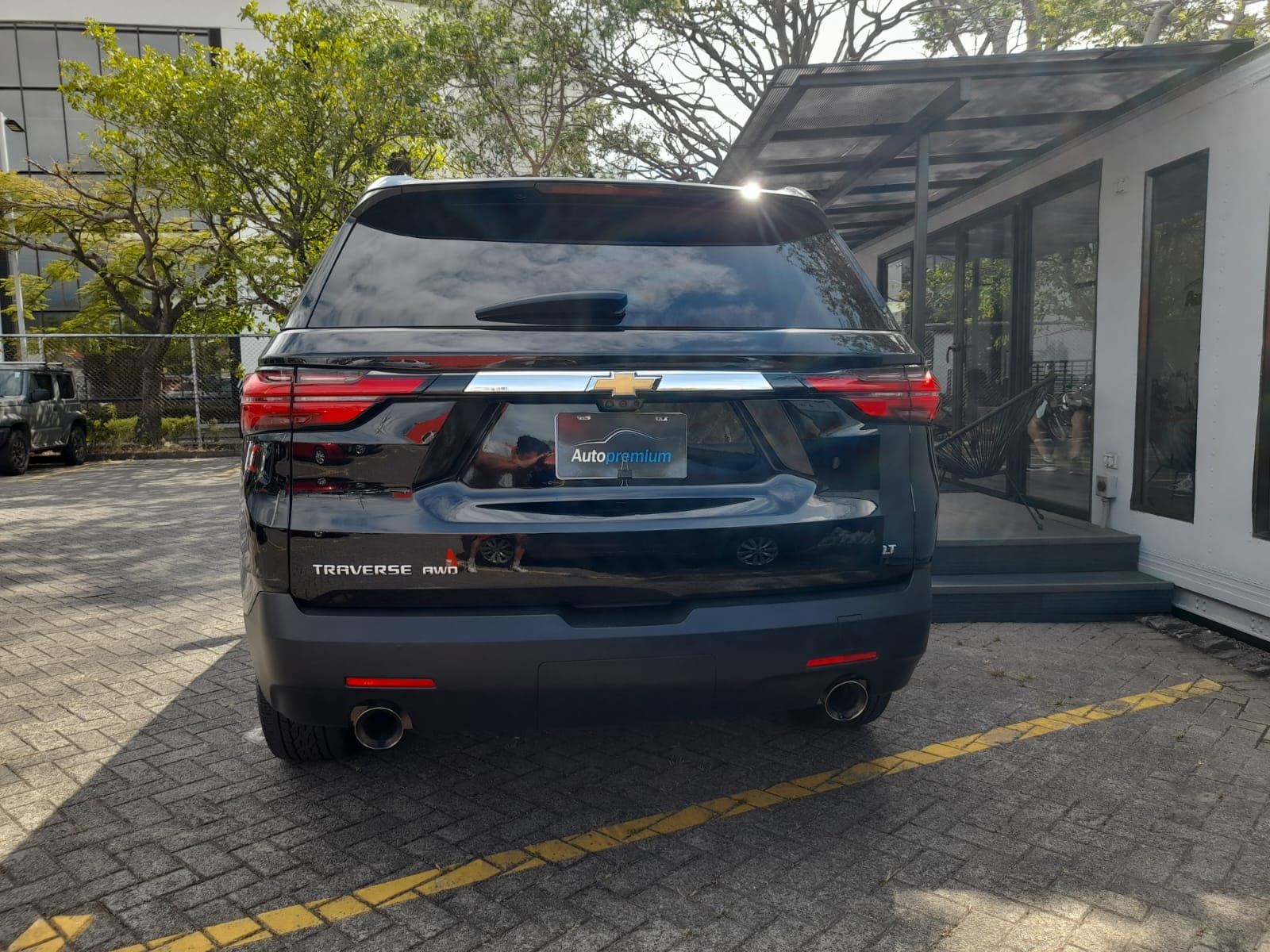 CHEVROLET TRAVERSE LT