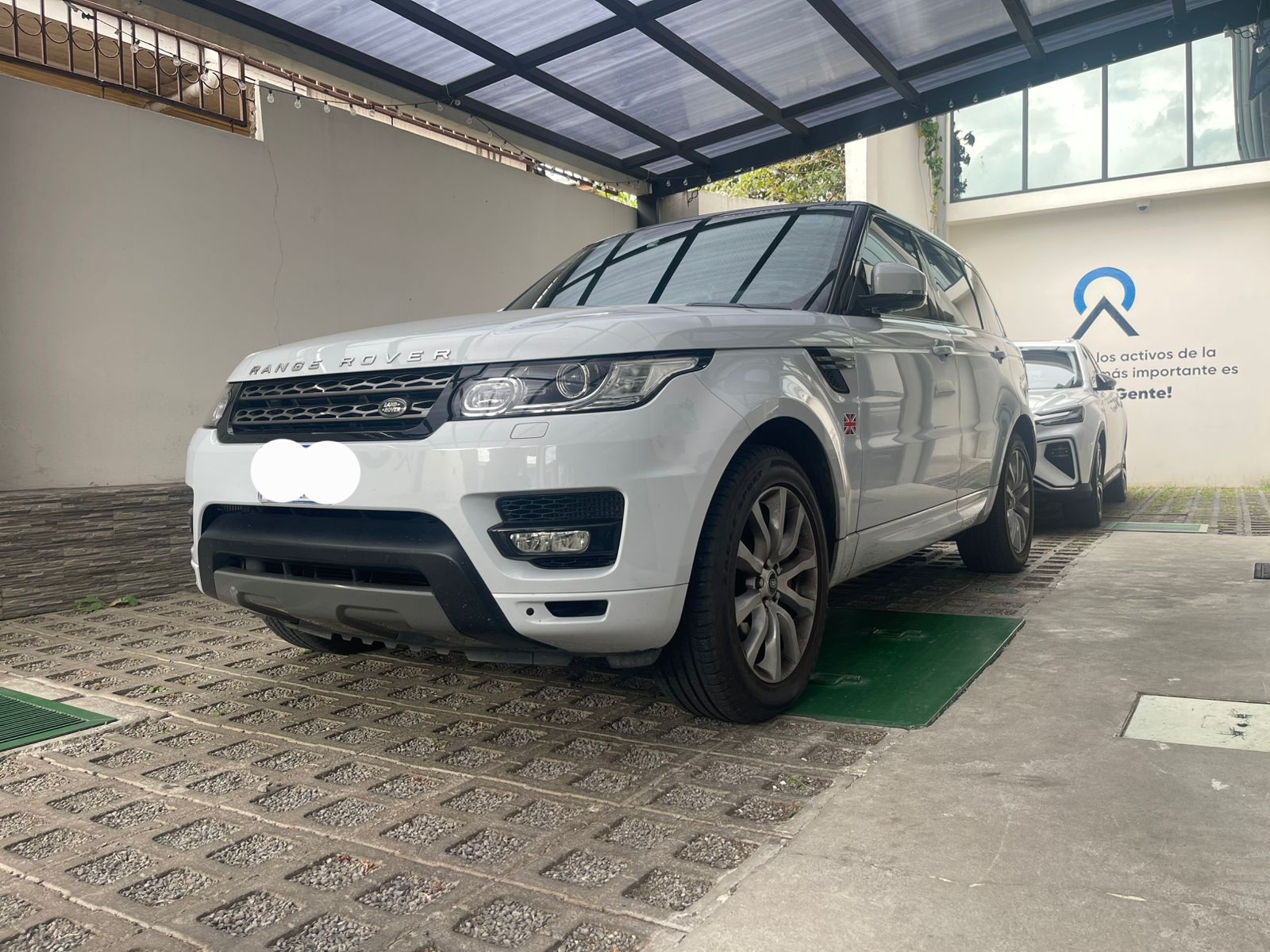 RANGE ROVER SPORT SE