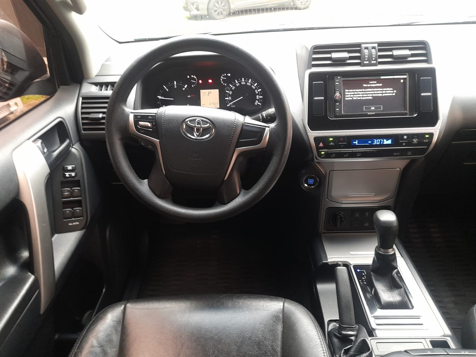 TOYOTA PRADO TX