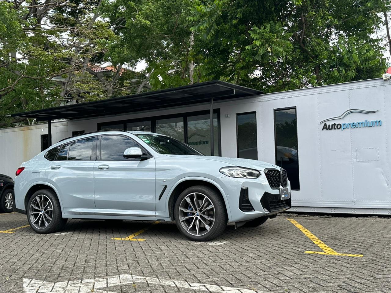 BMW X4 X-DRIVE 30i