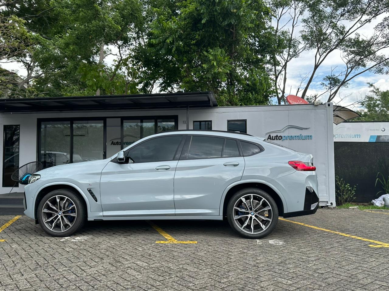 BMW X4 X-DRIVE 30i