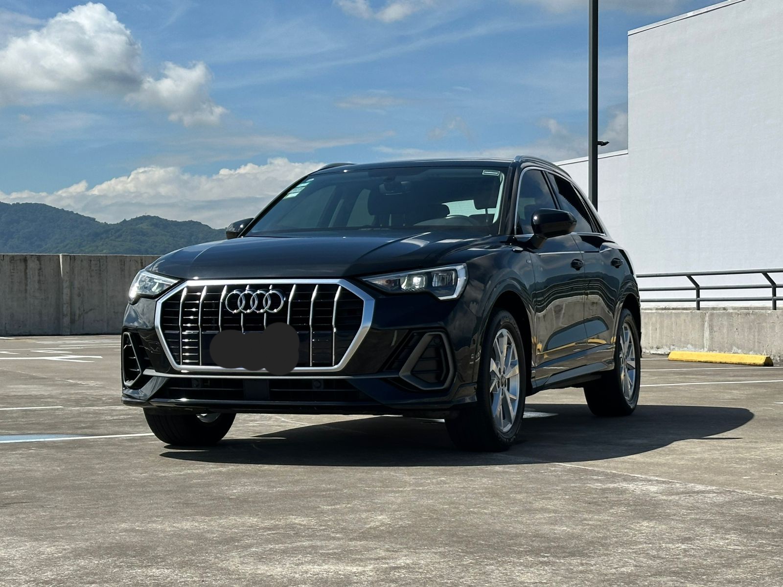 AUDI Q3 S-LINE