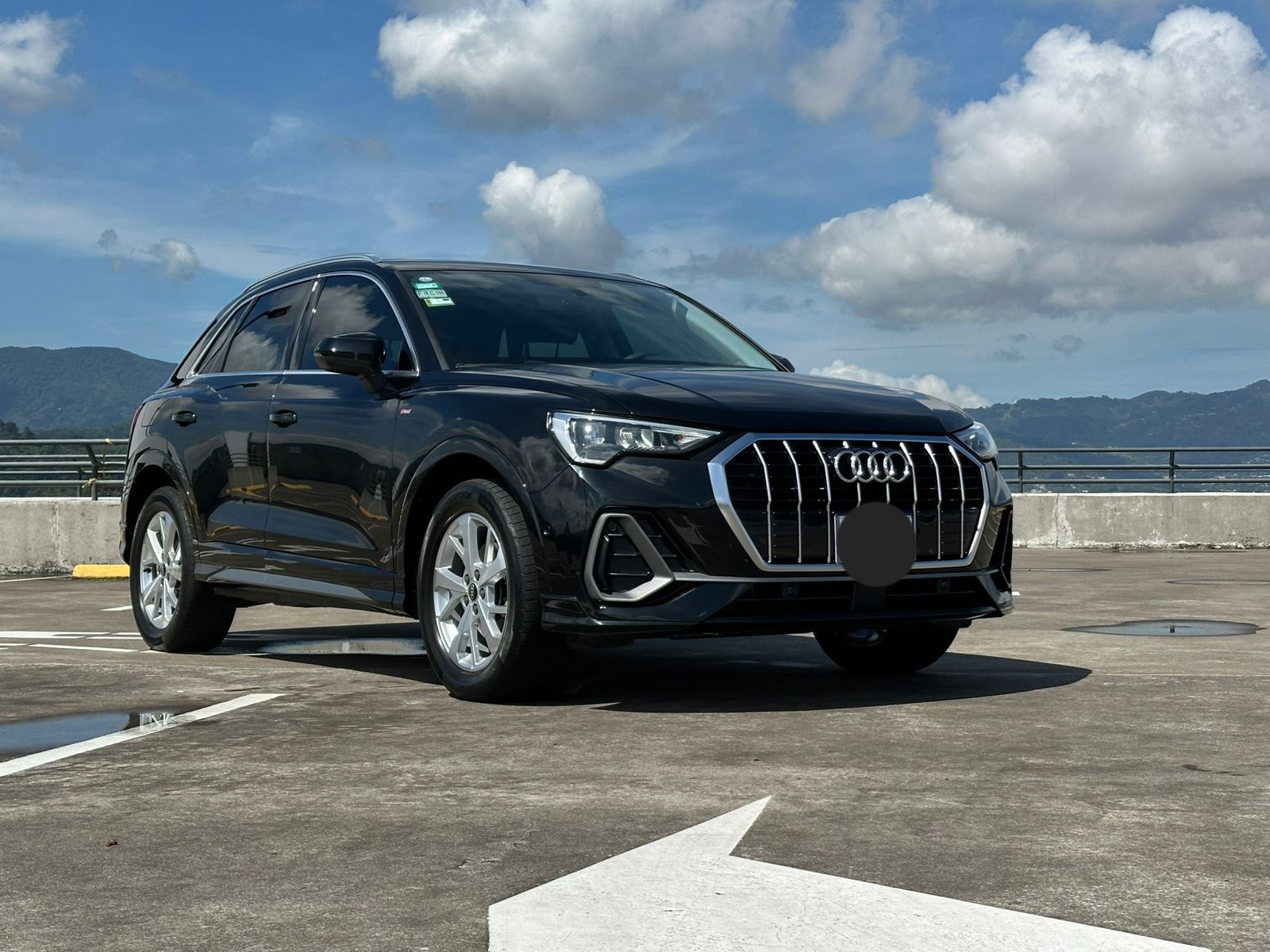 AUDI Q3 S-LINE