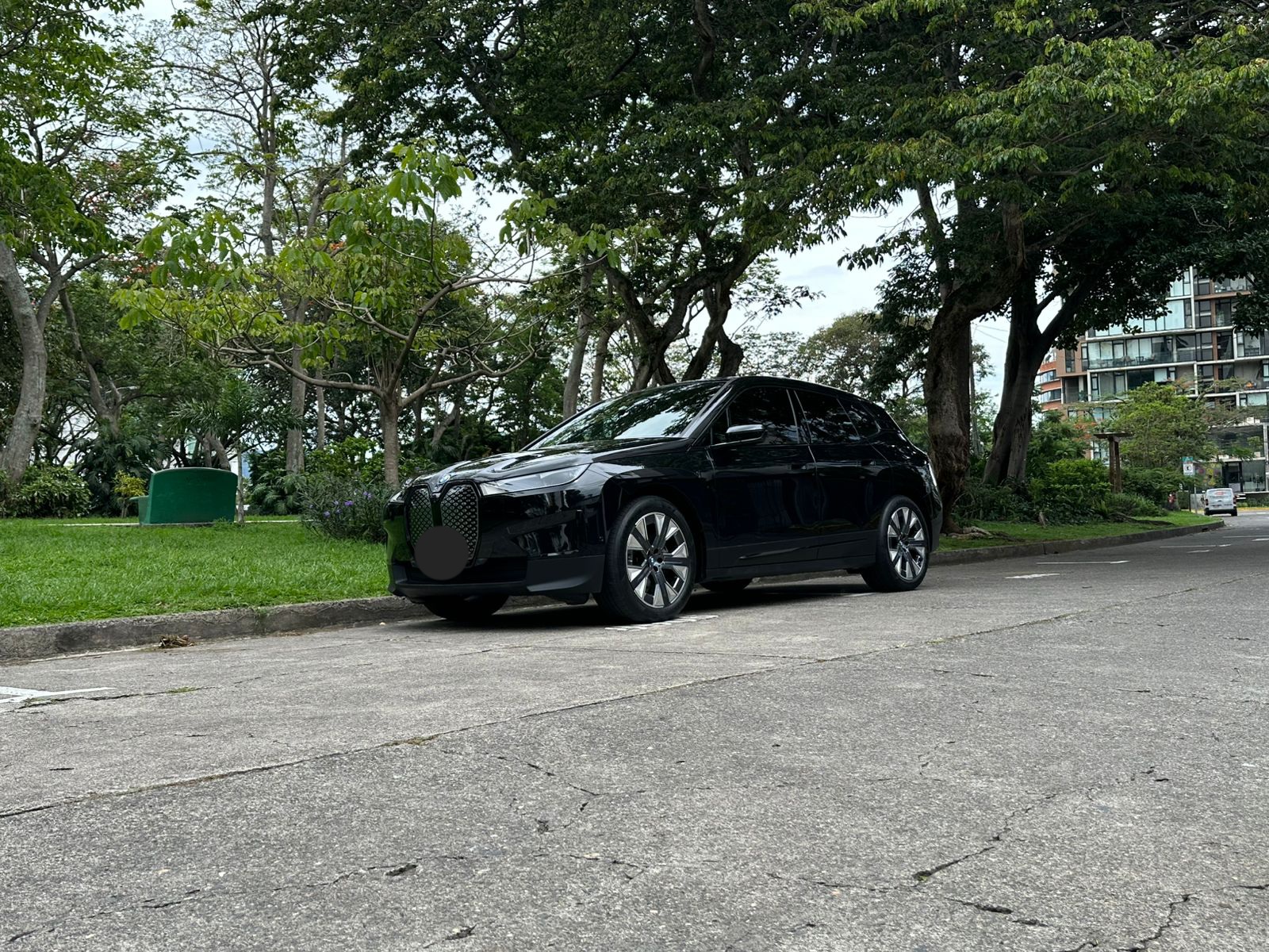 BMW IX X-DRIVE 40