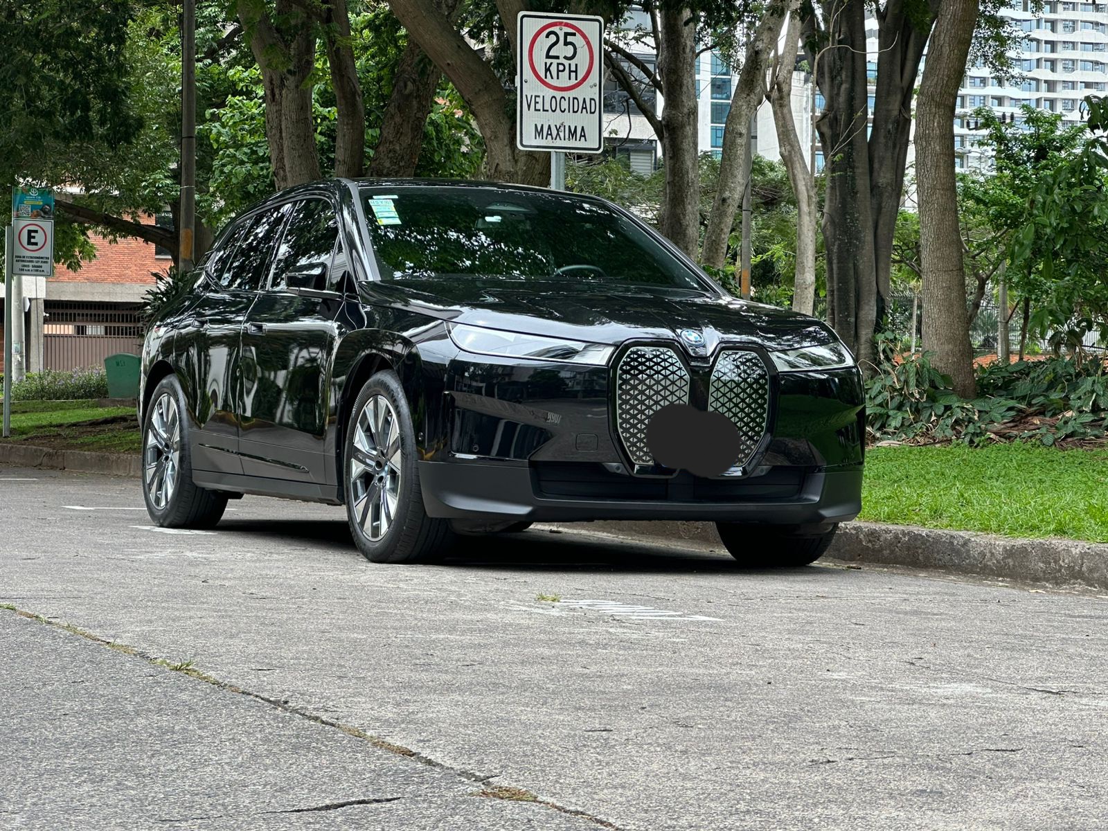 BMW IX X-DRIVE 40
