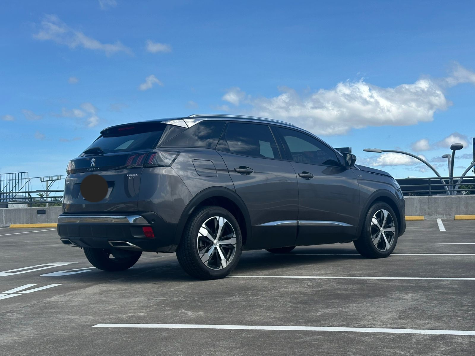 PEUGEOT 3008 GT LINE