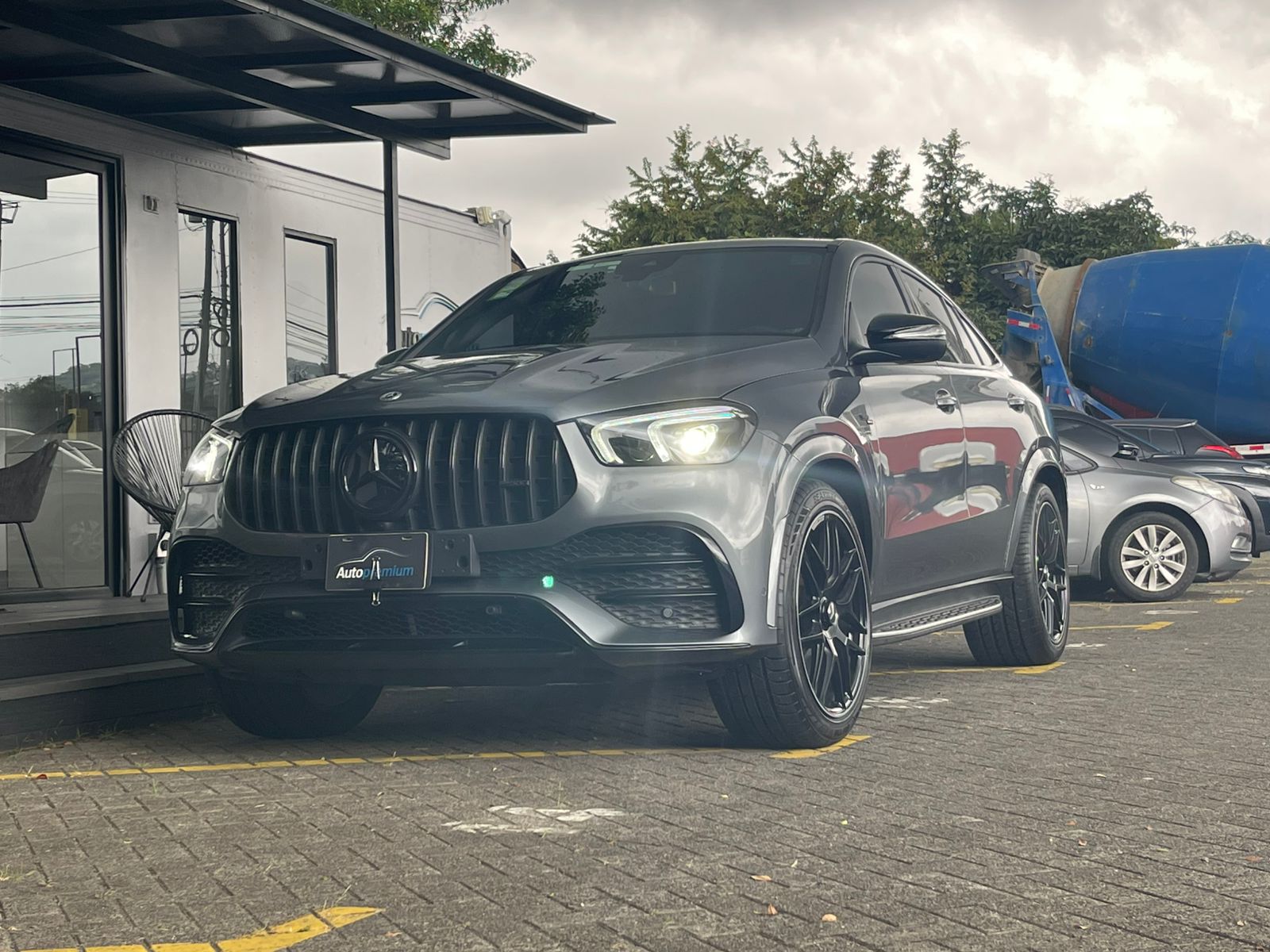 MERCEDES GLE 53 COUPE AMG