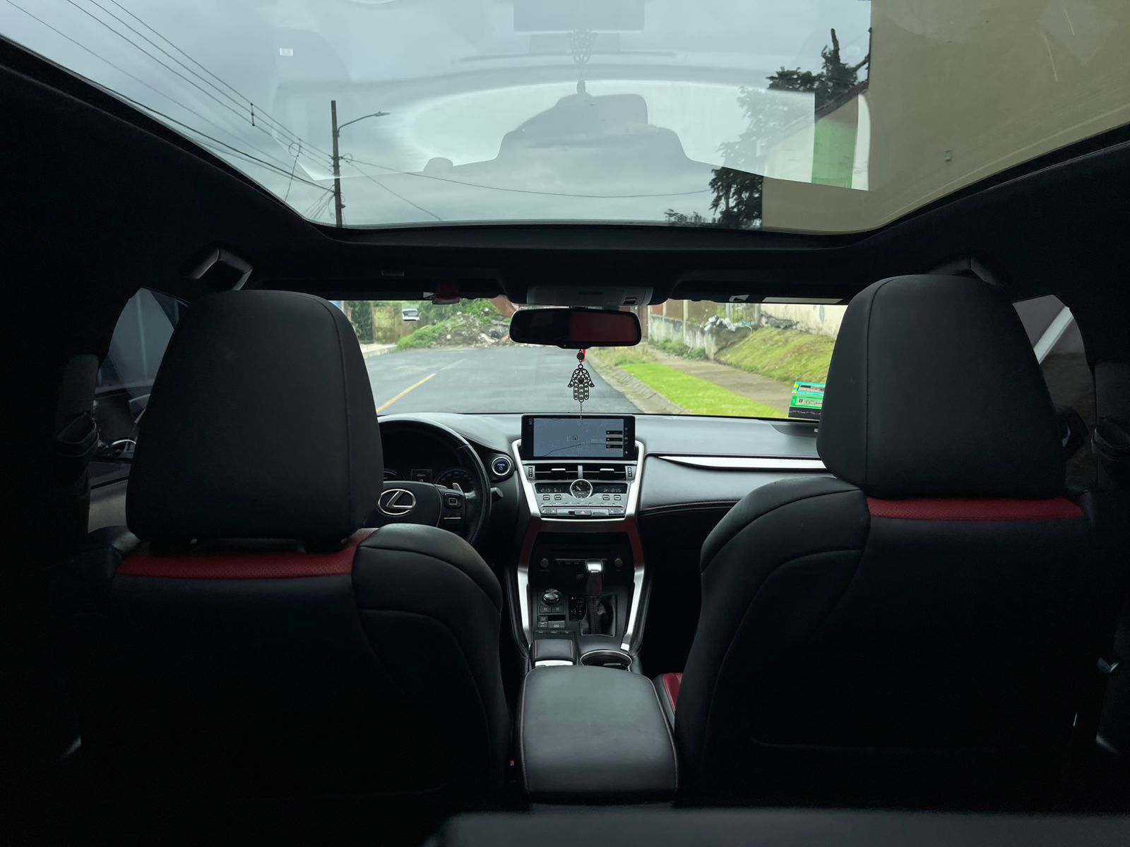 LEXUS NX300H