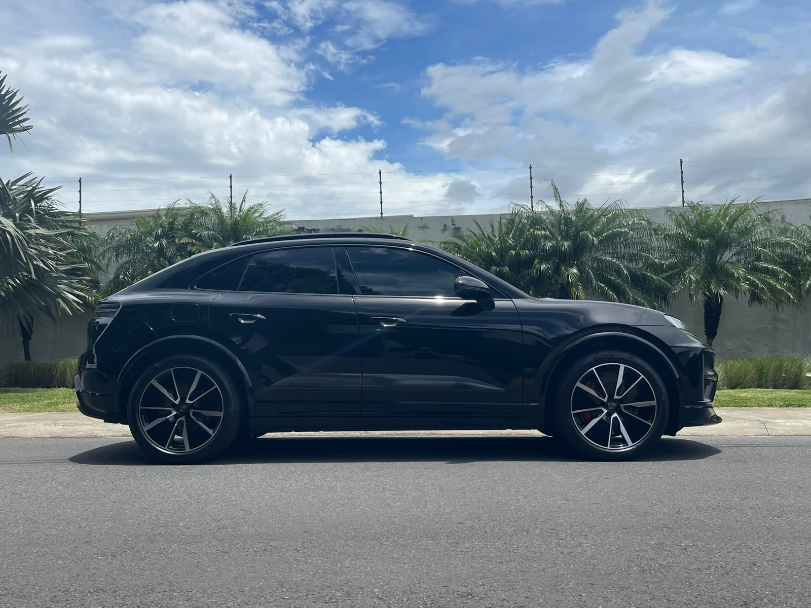 MACAN TURBO ELECTRIC