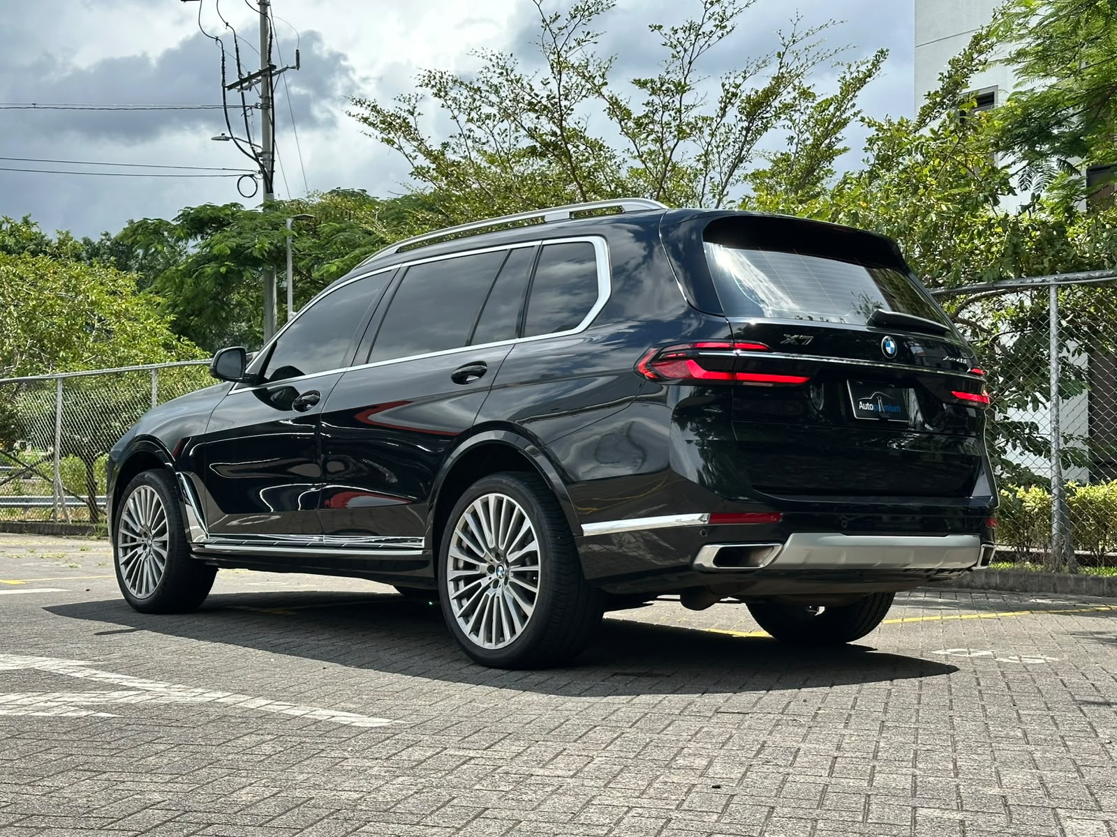 BMW X7 X-DRIVE 40i
