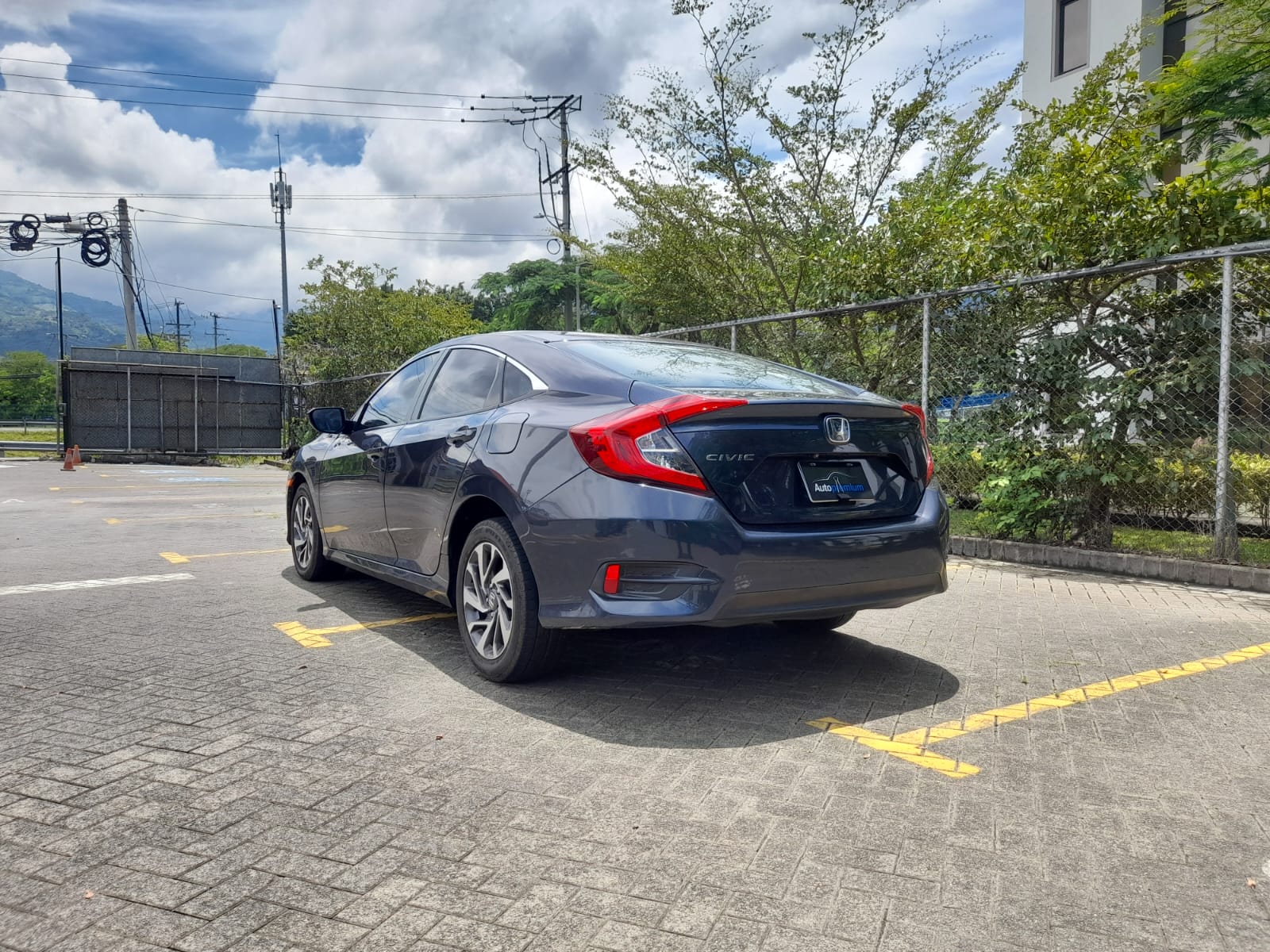 HONDA CIVIC LX