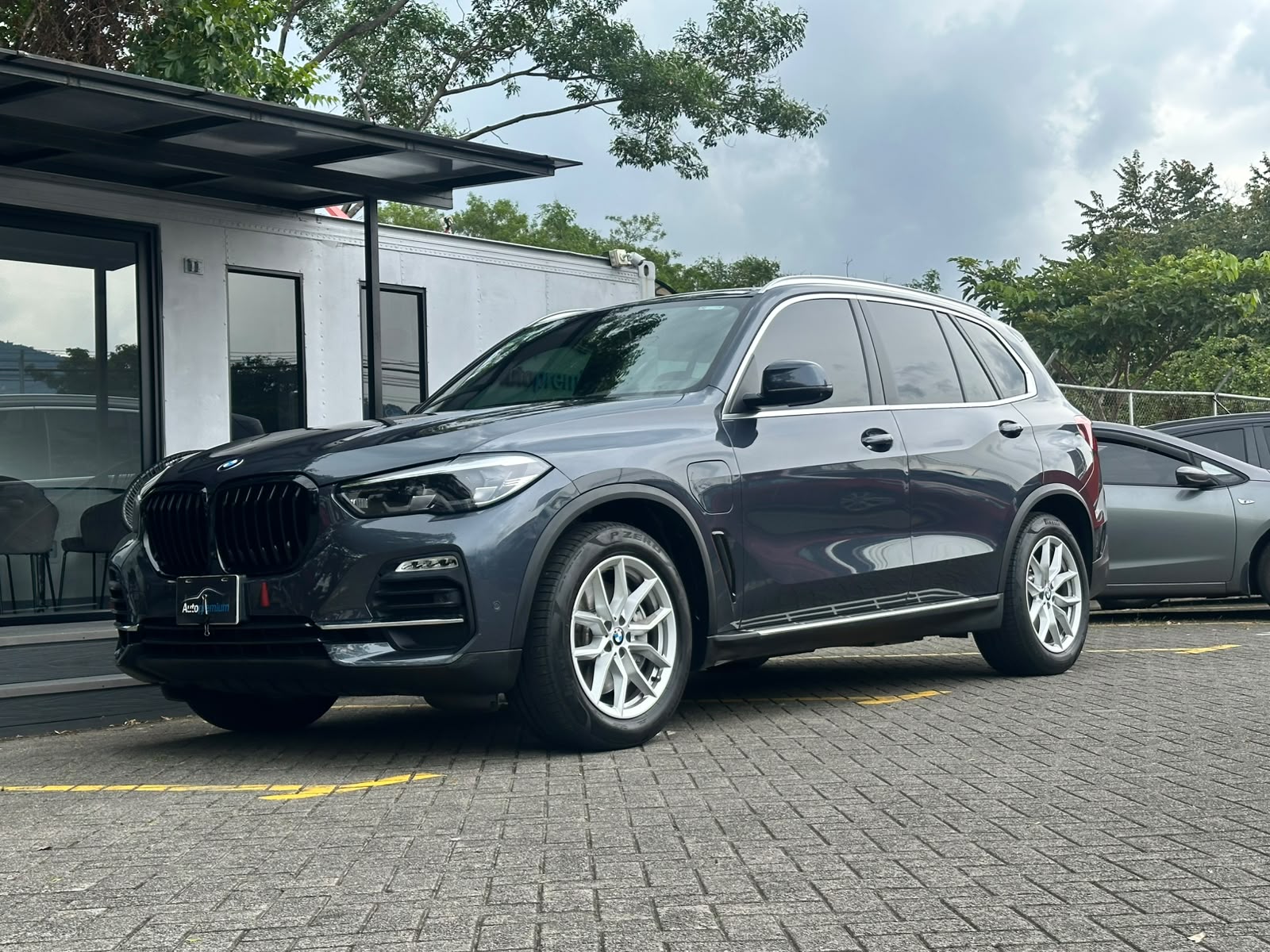 BMW X5 45E HYBRID