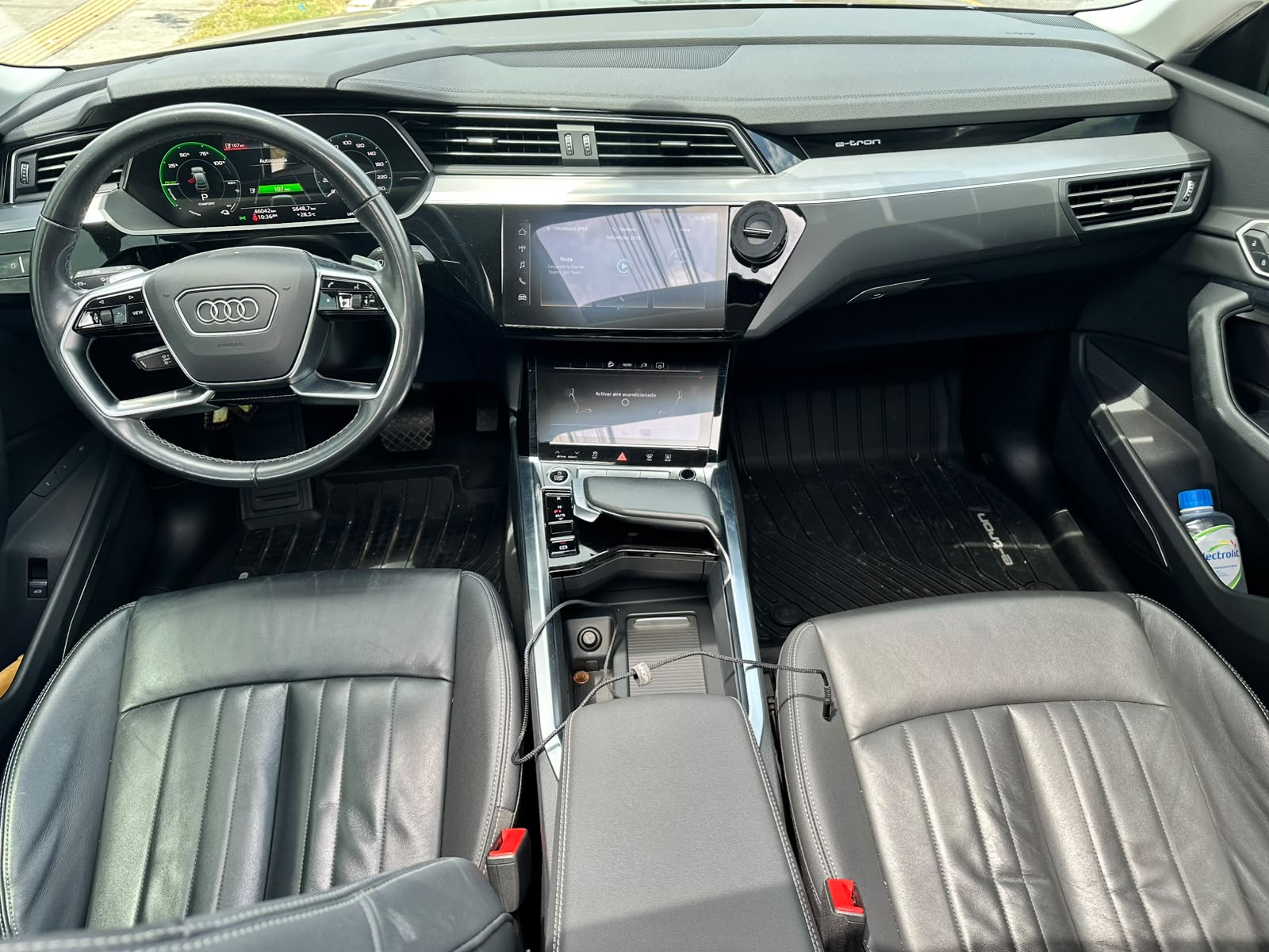 MERCEDES BENZ EQB